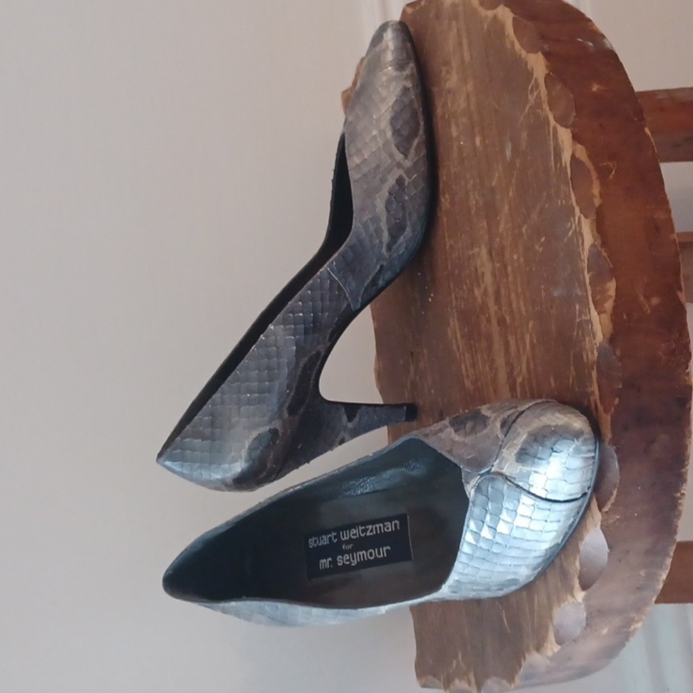 Stuart Weitzman For Mr. Seymour Unworn Vintage Silver Snakeskin Heels